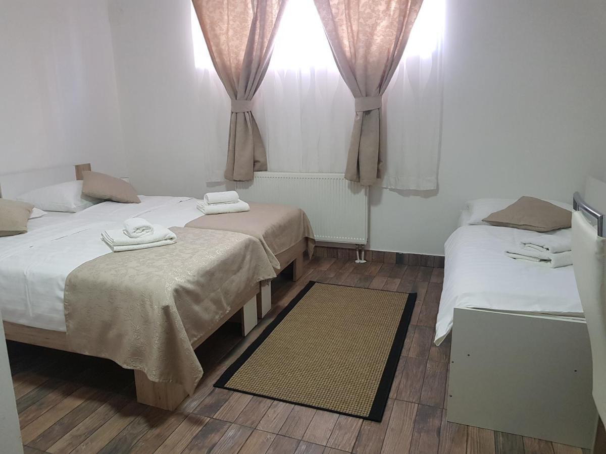 Guesthouse Dubai Zagreb Exteriör bild