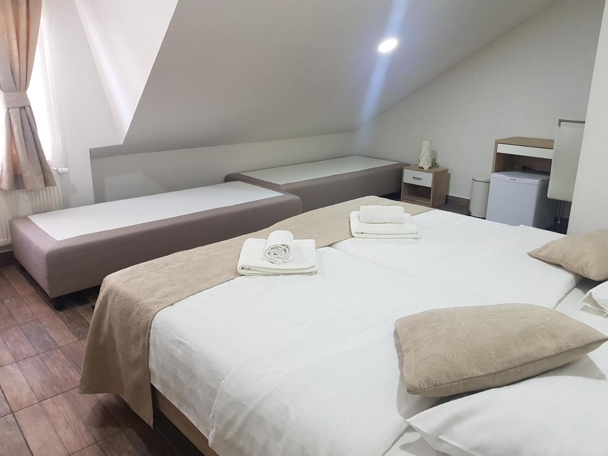 Guesthouse Dubai Zagreb Exteriör bild