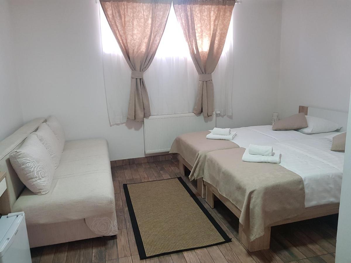Guesthouse Dubai Zagreb Exteriör bild