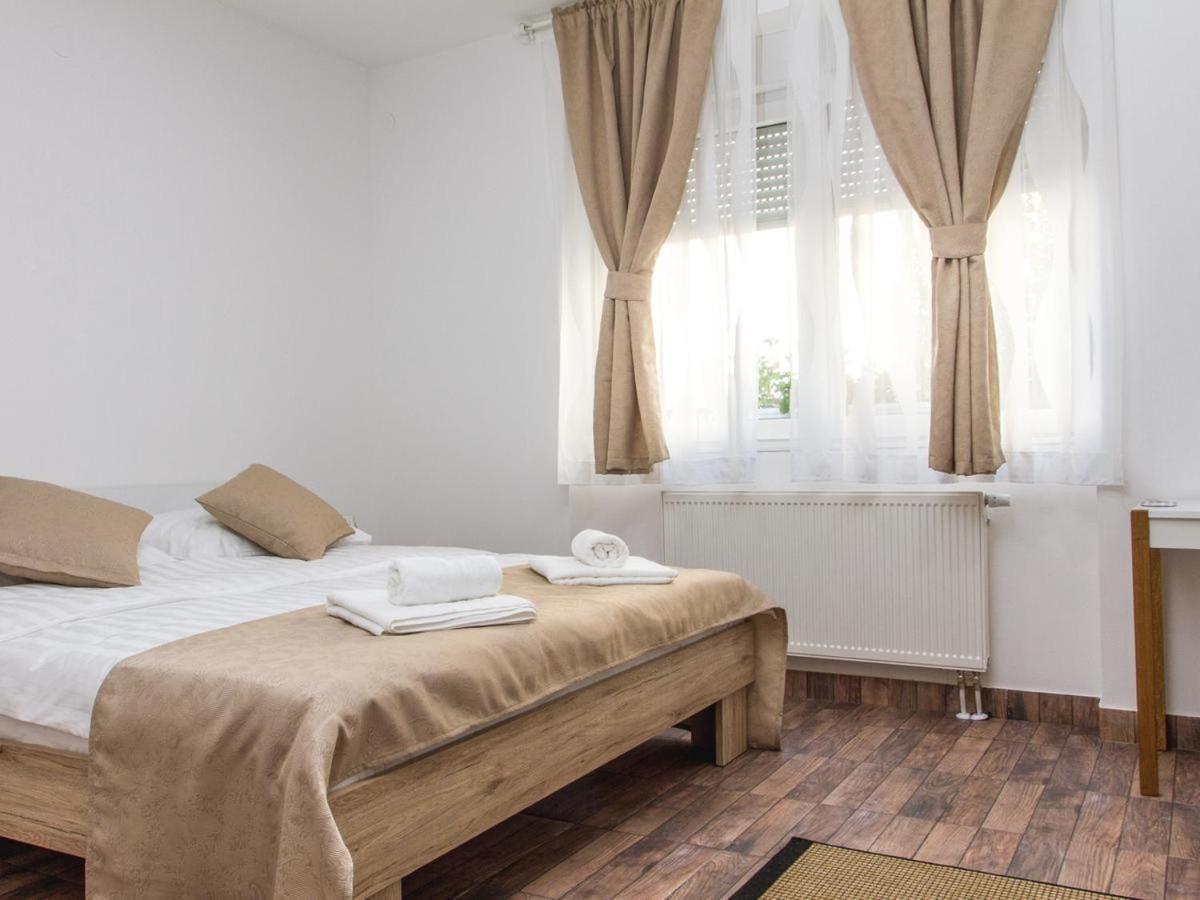 Guesthouse Dubai Zagreb Exteriör bild